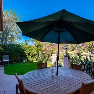 Villa 3 Bedrooms On Venice Canal., Los Angeles