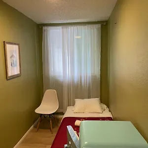Homestay Small Private In With Free Strong Wifi!!!, Los Angeles